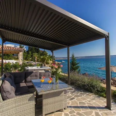 Dalmata Lounge Starigrad Paklenica