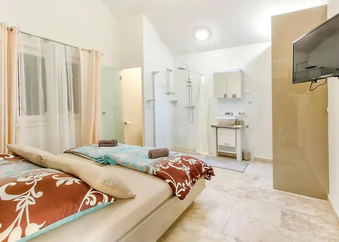 Dalmata Lounge * Starigrad Paklenica