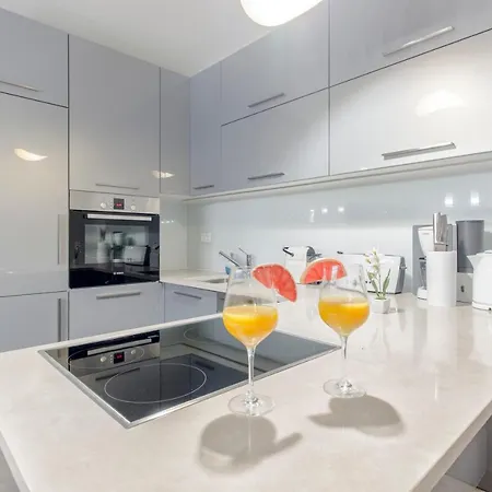 Lejlighed Dalmata Lounge Starigrad Paklenica