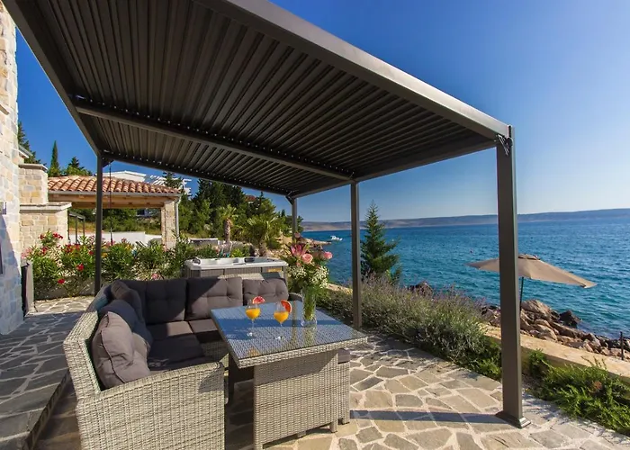 Dalmata Lounge Starigrad Paklenica